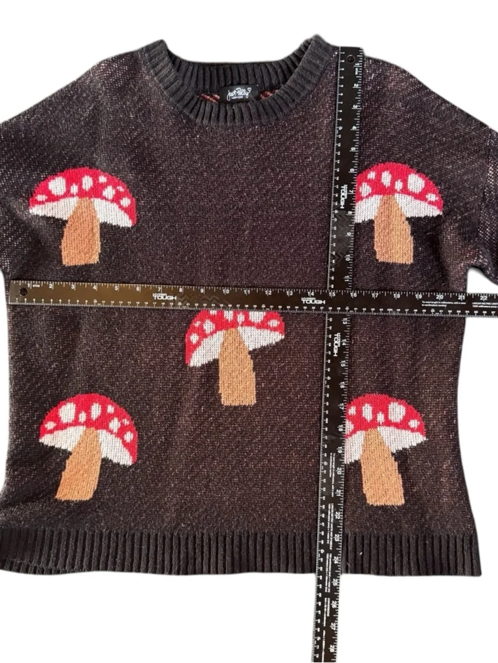 Just Polly Brown and Red Mushroom Crewneck Sweater Woman’s Large